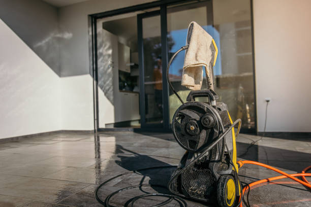Best Pre-Holiday Cleaning  in Clifton, NJ